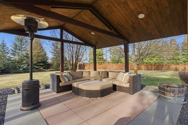 10211 N Moss Ln, Spokane, WA 99208