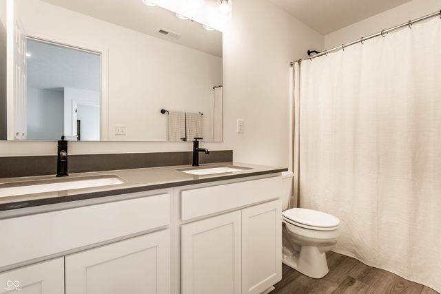 4068 Bozeman Way, Bargersville, IN 46106