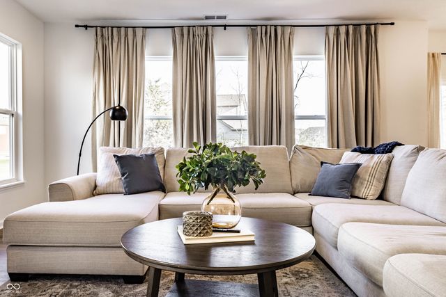 4068 Bozeman Way, Bargersville, IN 46106