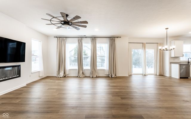 4068 Bozeman Way, Bargersville, IN 46106