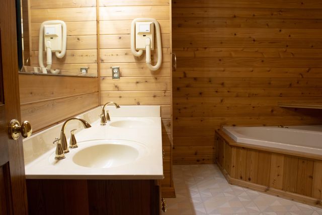 923 S Burnt Mill Road, Lafayette, GA 30728