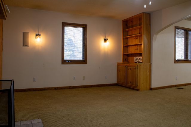 923 S Burnt Mill Road, Lafayette, GA 30728