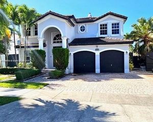 16452 SW 58th Ter, Miami, FL 33193