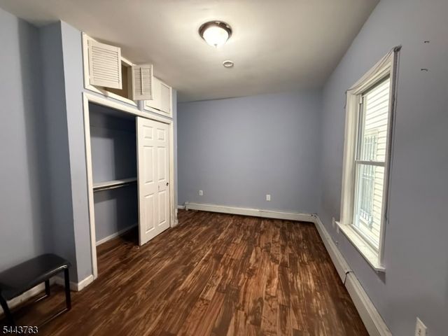 576 13Th Ave, Newark City, NJ 07103