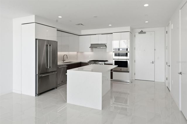 400 CENTRAL AVENUE 1708, St Petersburg, FL 33701