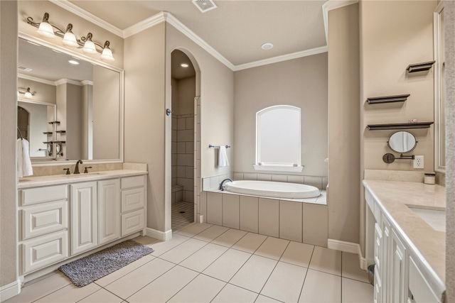 239 Bearclaw Circle, Aledo, TX 76008