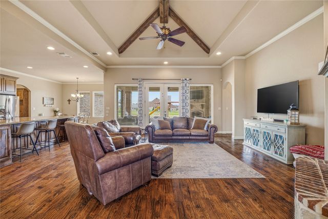 239 Bearclaw Circle, Aledo, TX 76008