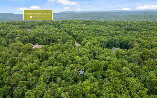 41 Quill Haven Drive, Signal Mountain, TN 37377