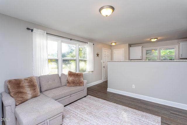 10222 S Chestnut Street, Middlesex, NC 27557