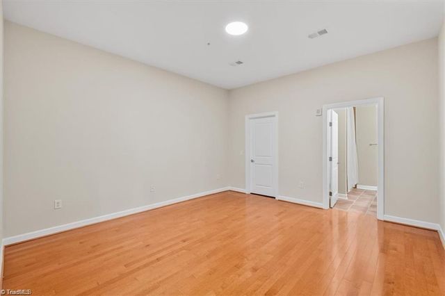 201 Elm Street 1205, Greensboro, NC 27401