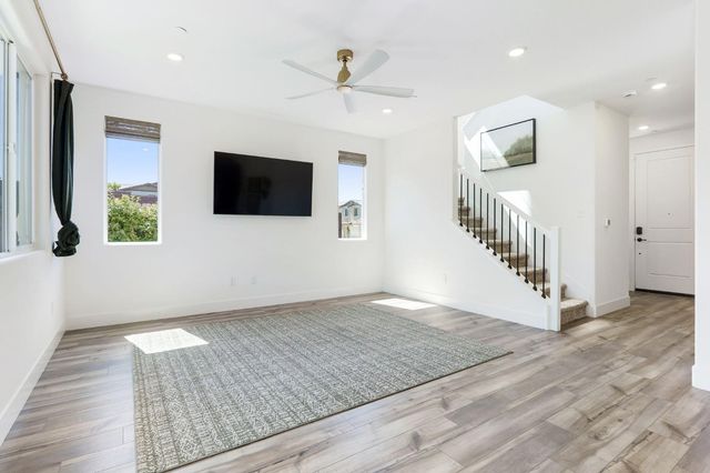 3452 Caraway Ct, Folsom, CA 95630