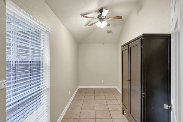 14 Bay Chapel Court, The Woodlands, TX 77385