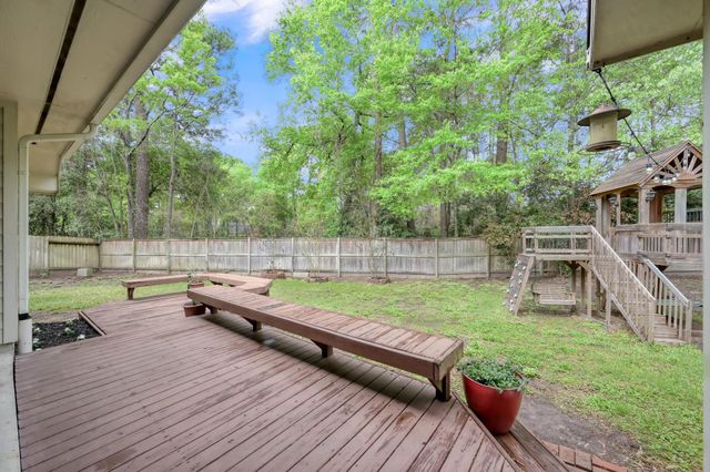 14 Bay Chapel Court, The Woodlands, TX 77385