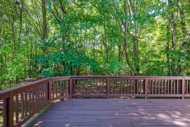 26 Alpine Road, Holmdel, NJ 07733