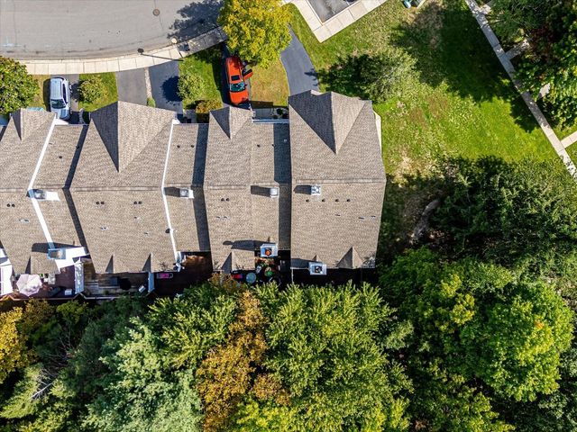 26 Alpine Road, Holmdel, NJ 07733