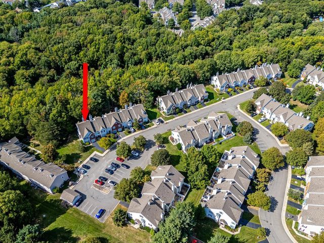 26 Alpine Road, Holmdel, NJ 07733