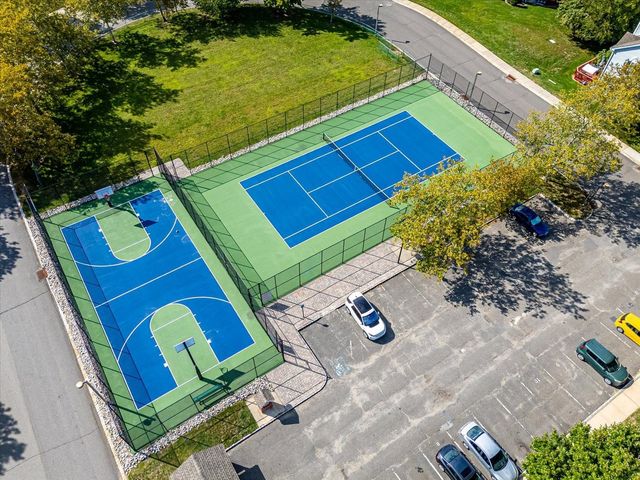 26 Alpine Road, Holmdel, NJ 07733