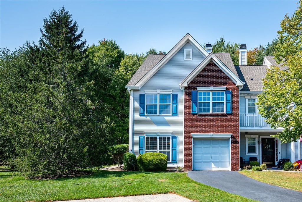 26 Alpine Road, Holmdel, NJ 07733