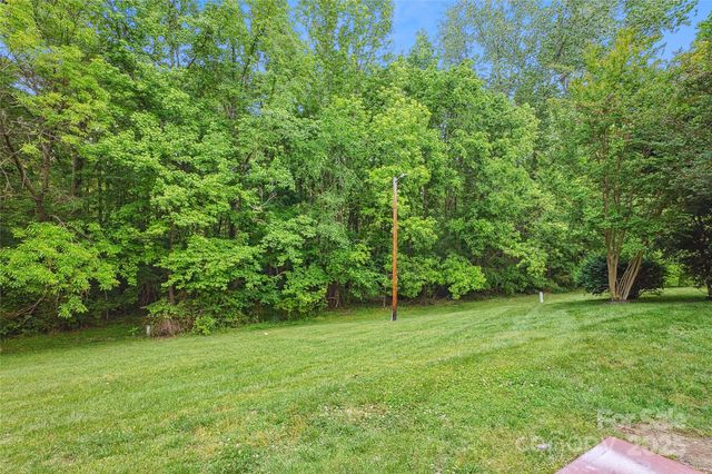 8322 Summerglen Circle, Charlotte, NC 28227