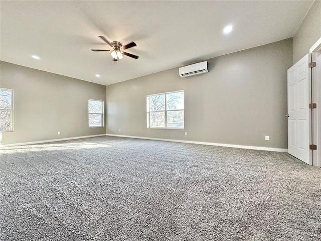 420 W Forest Boulevard, Mcloud, OK 74851