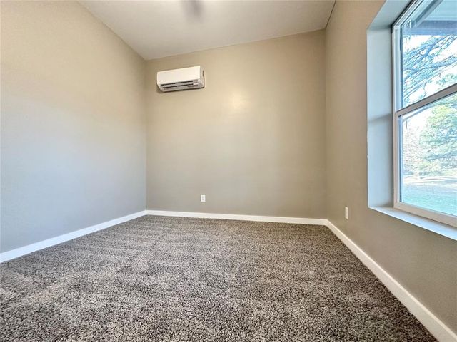 420 W Forest Boulevard, Mcloud, OK 74851