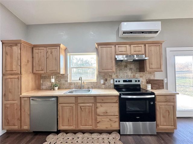 420 W Forest Boulevard, Mcloud, OK 74851