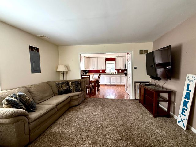 3216 Elnor Drive, Gladwin, MI 48624
