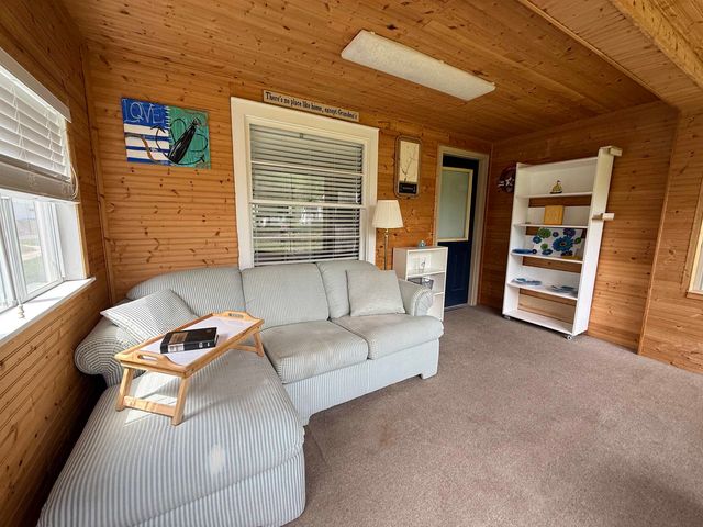 3216 Elnor Drive, Gladwin, MI 48624