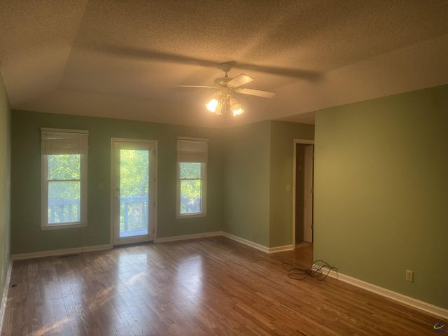 411 Wexford Circle, Bonaire, GA 31005