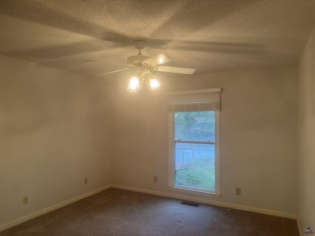 411 Wexford Circle, Bonaire, GA 31005