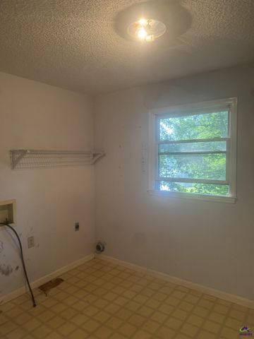 411 Wexford Circle, Bonaire, GA 31005