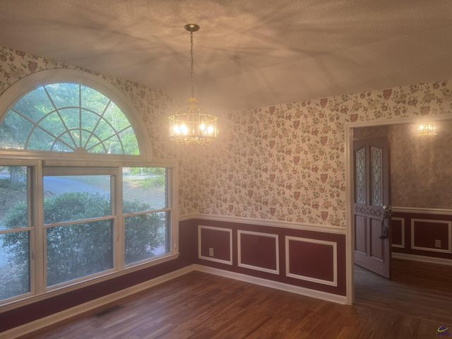 411 Wexford Circle, Bonaire, GA 31005