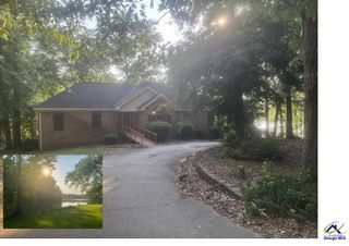 411 Wexford Circle, Bonaire, GA 31005