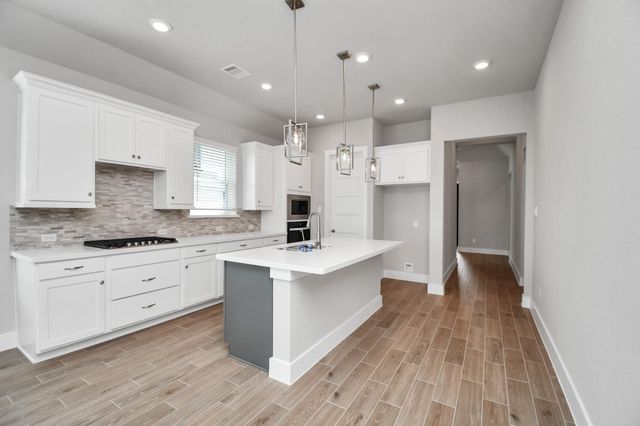 6615 Arabella Lakes Drive, Richmond, TX 77469