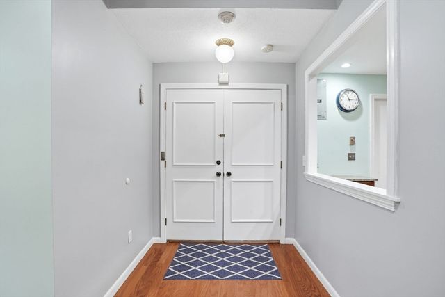 11 Royal Lake Dr 6, Braintree, MA 02184