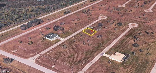 8 Finch CT, Placida, FL 33946