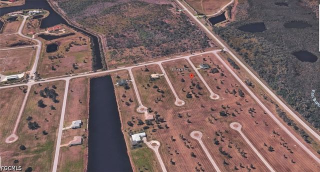 8 Finch CT, Placida, FL 33946