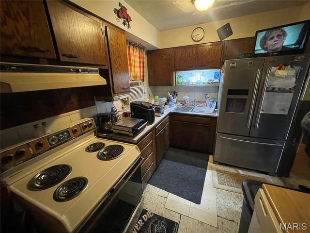 1411 Caulks Hill Road, Unincorporated, MO 63304