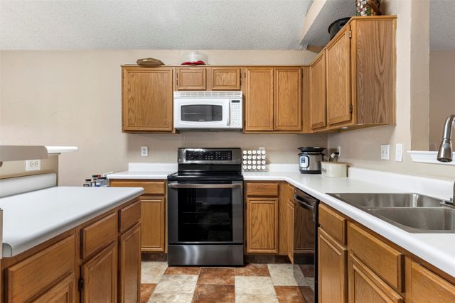 807 Squire Court, Allen, TX 75002