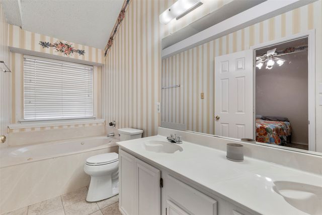 807 Squire Court, Allen, TX 75002