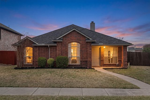 807 Squire Court, Allen, TX 75002