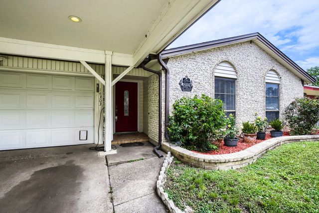 14303 Seminole Street, Balch Springs, TX 75180