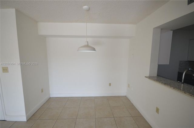 15201 SW 80th Street 207, Miami, FL 33193