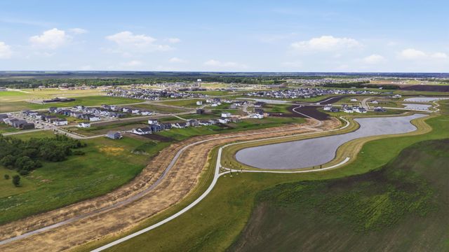 8439 61st Street S, Horace, ND 58047