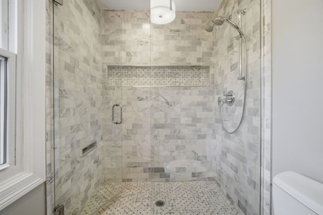 1022 Hobson Drive, Buffalo Grove, IL 60089