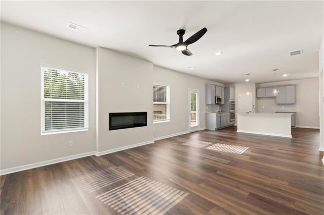 302 HUDSON Court, Jackson, GA 30233