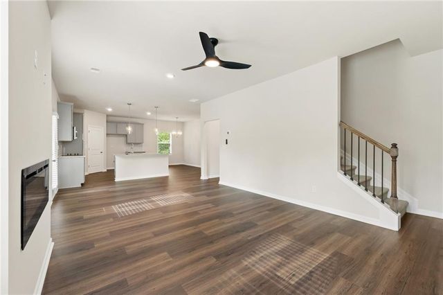 302 HUDSON Court, Jackson, GA 30233
