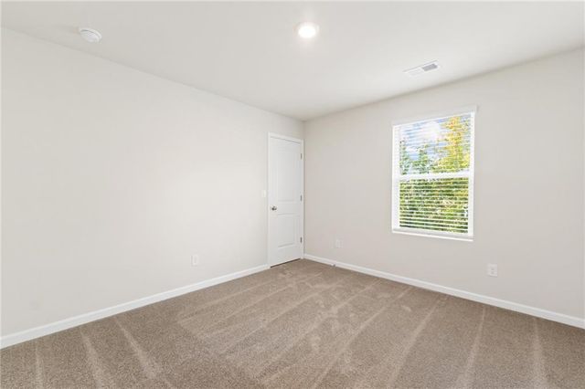 302 HUDSON Court, Jackson, GA 30233