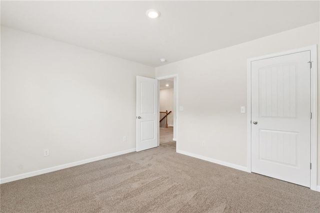 302 HUDSON Court, Jackson, GA 30233