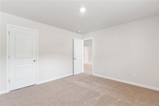 302 HUDSON Court, Jackson, GA 30233